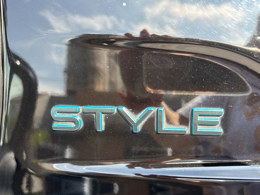 208 1.0 FIREFLY FLEX STYLE MANUAL8