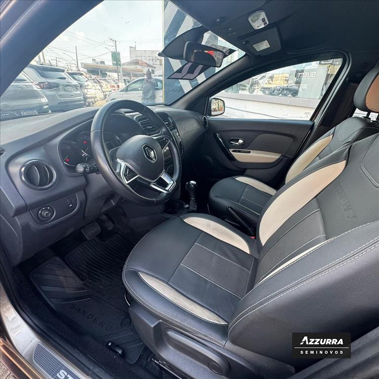 SANDERO 2.0 16V HI-FLEX RS MANUAL7