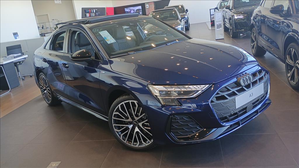 A3 2.0 40 TFSI GASOLINA SEDAN PERFORMANCE BLACK S-TRONIC