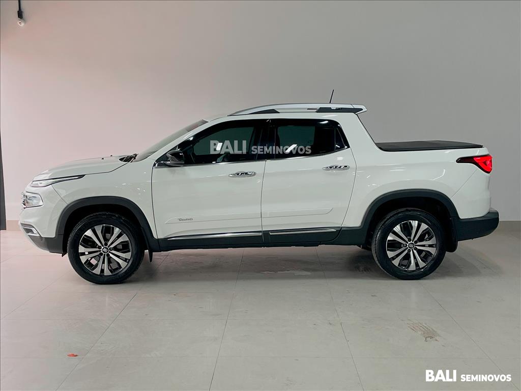 TORO 2.0 16V TURBO DIESEL VOLCANO 4WD AT94