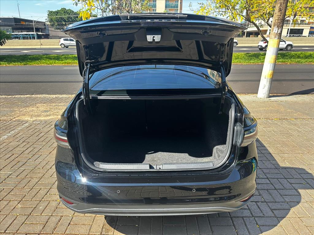 VIRTUS 1.0 170 TSI AUTOMÁTICO5