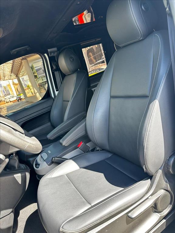 JUMPY 1.5 BLUEHDI DIESEL VITRÉ MANUAL10