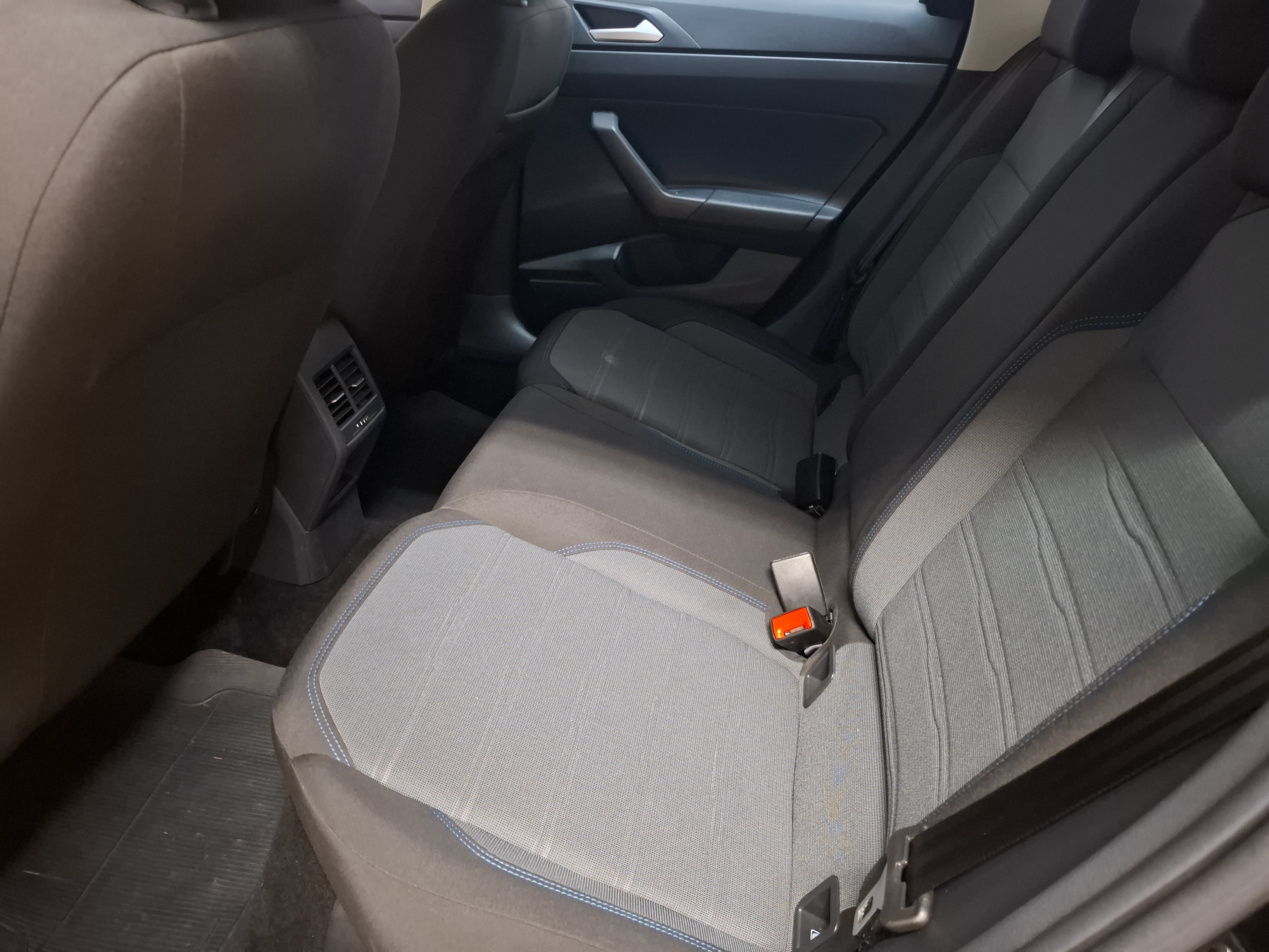 NIVUS 1.0 200 TSI TOTAL FLEX COMFORTLINE AUTOMÁTICO9