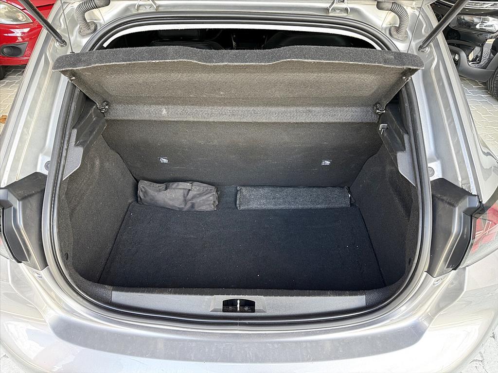 Peugeot 208 - 1.6 16V FLEX ALLURE AT6