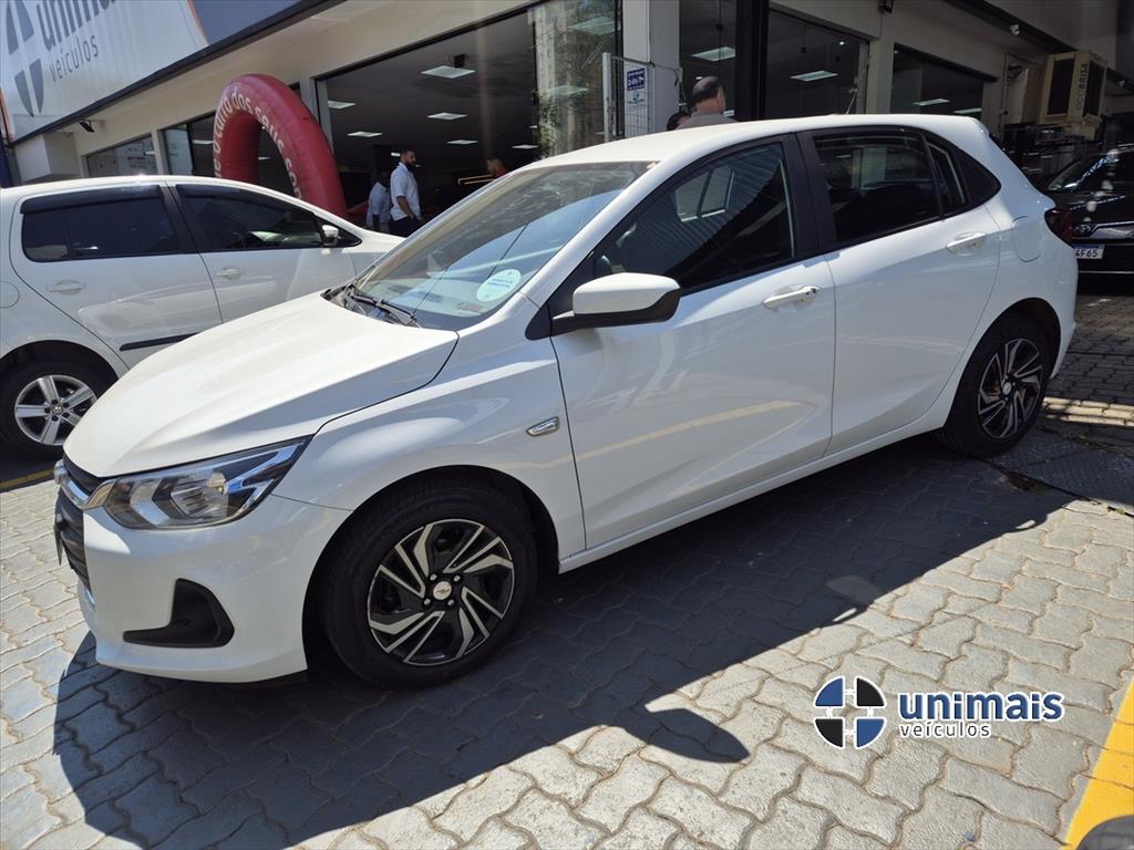 CHEVROLET ONIX 1.0 FLEX LT MANUAL — foto 9