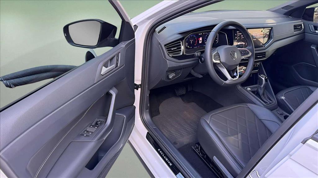 VIRTUS 1.4 250 TSI EXCLUSIVE AUTOMÁTICO11
