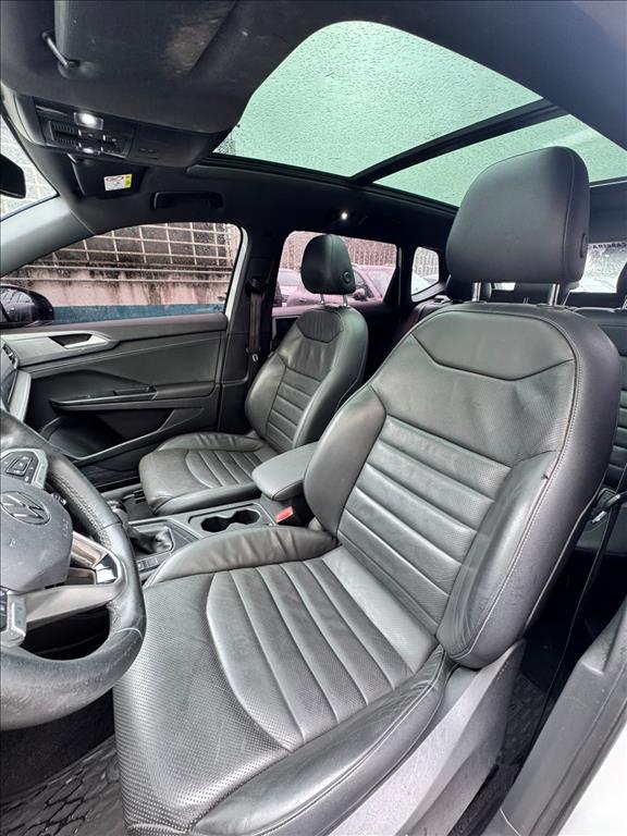 TAOS 1.4 250 TSI TOTAL FLEX HIGHLINE AUTOMÁTICO9