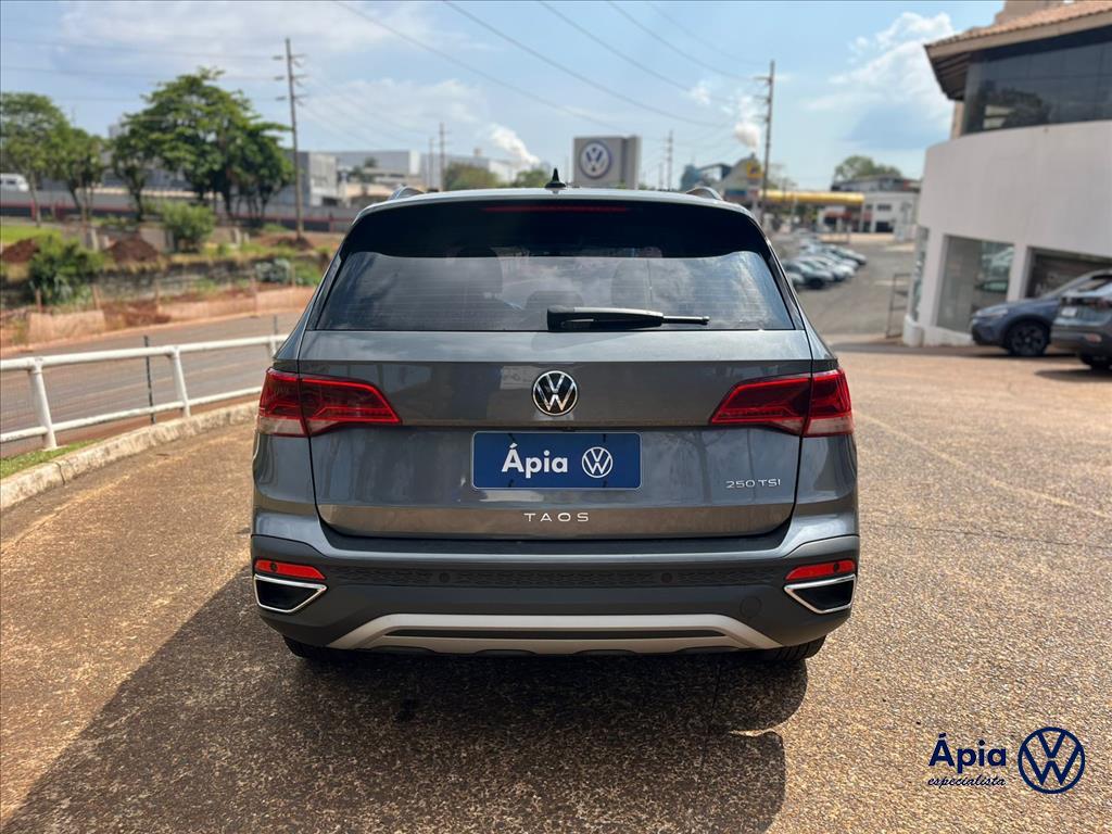 TAOS 1.4 250 TSI TOTAL FLEX COMFORTLINE AUTOMÁTICO