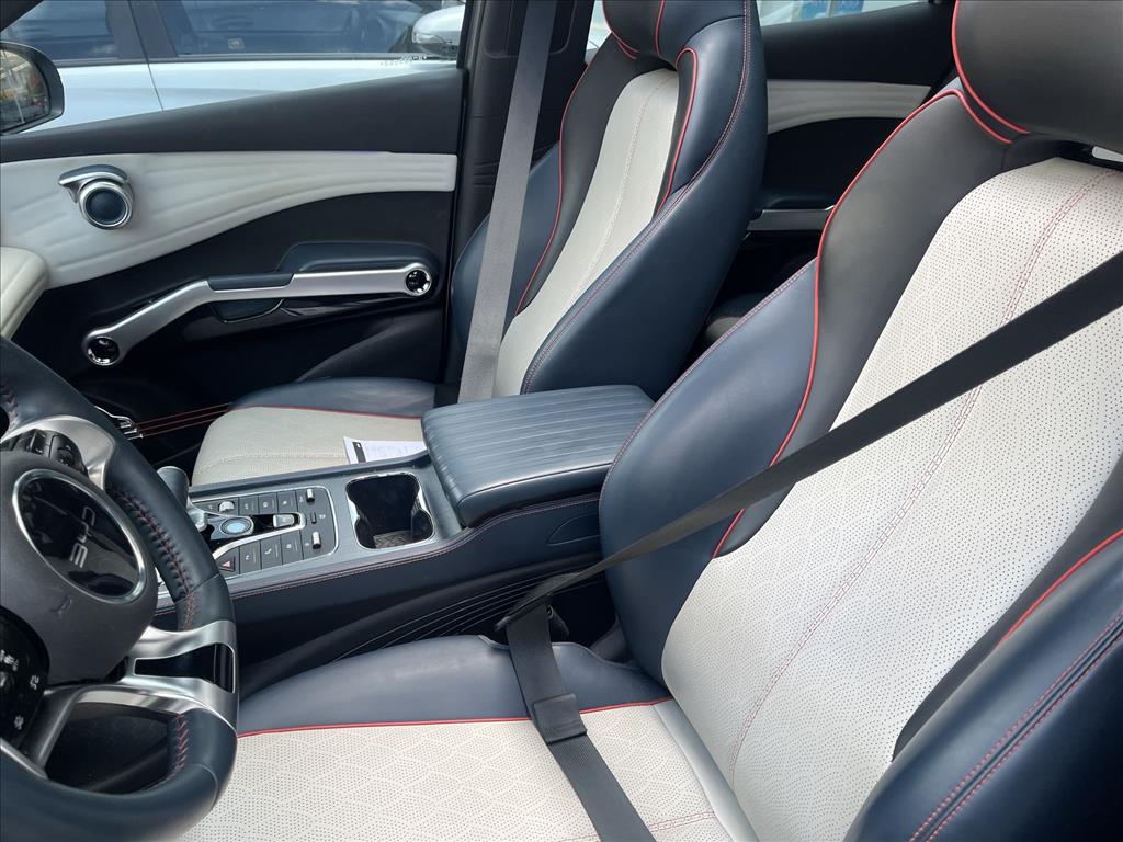 YUAN PLUS 60,8 KW ELÉTRICO13