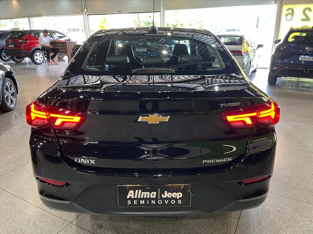 ONIX PLUS 1.0 TURBO FLEX PREMIER AUTOMÁTICO5
