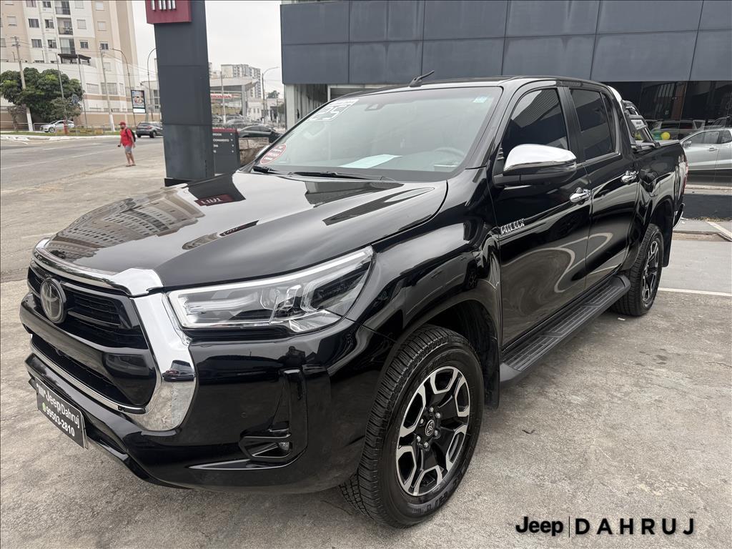 HILUX 2.8 D-4D TURBO DIESEL CD SRX 4X4 AUTOMÁTICO