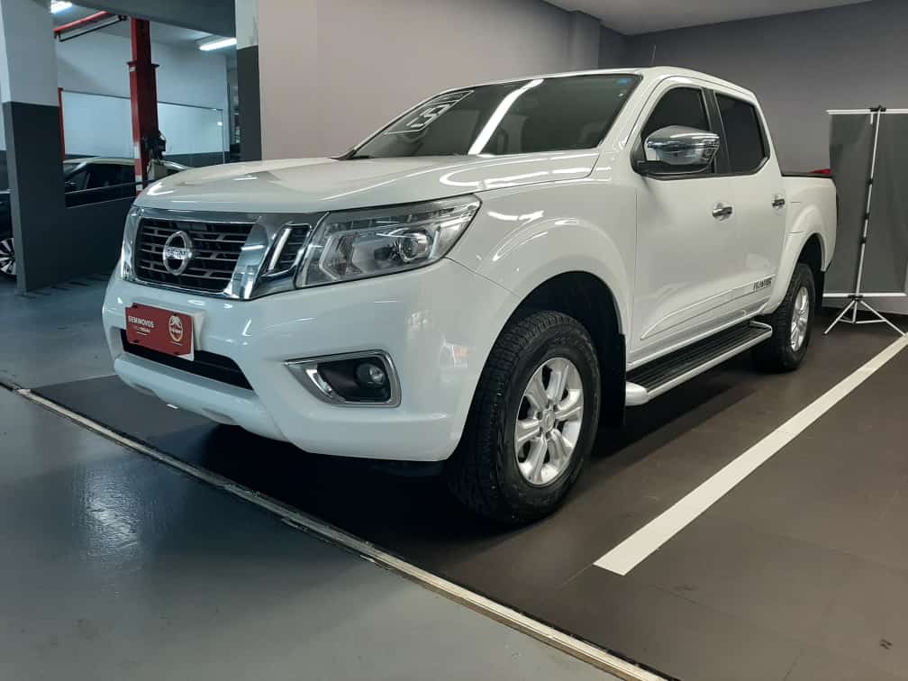 FRONTIER 2.3 16V TURBO DIESEL XE CD 4X4 AUTOMÁTICO FRONTIER 2.3 16V TURBO DIESEL XE CD 4X4 AUTOMÁTICO