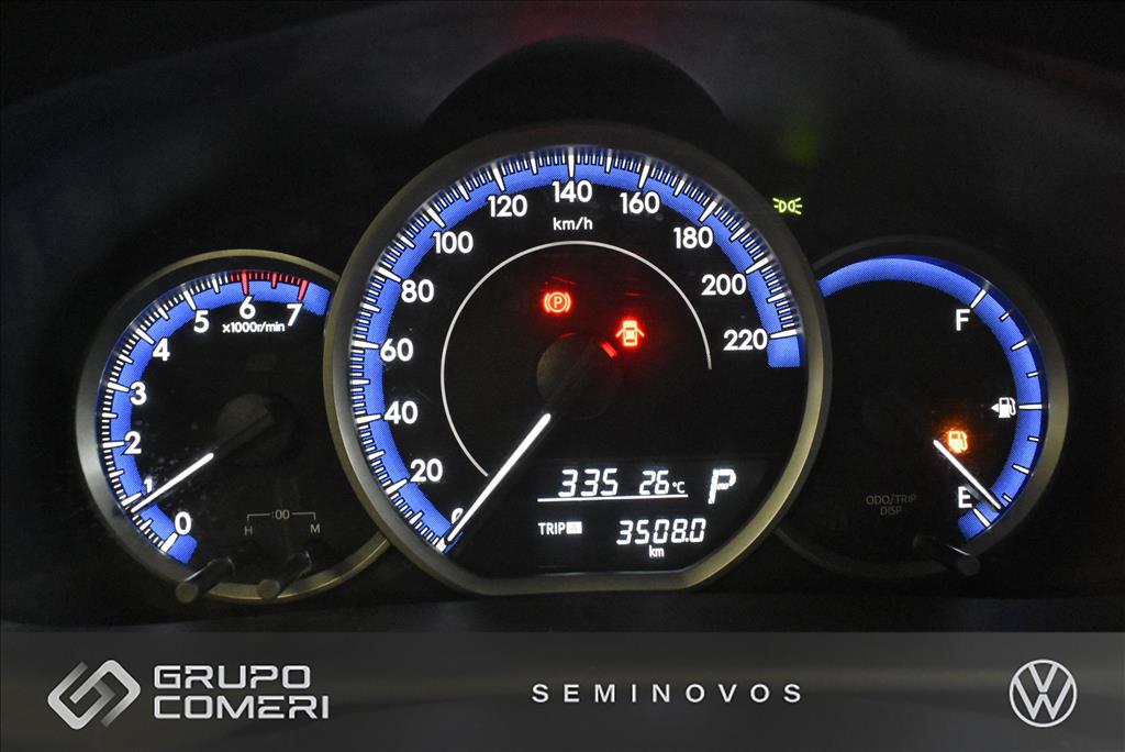 YARIS 1.5 16V FLEX SEDAN XL LIVE MULTIDRIVE5