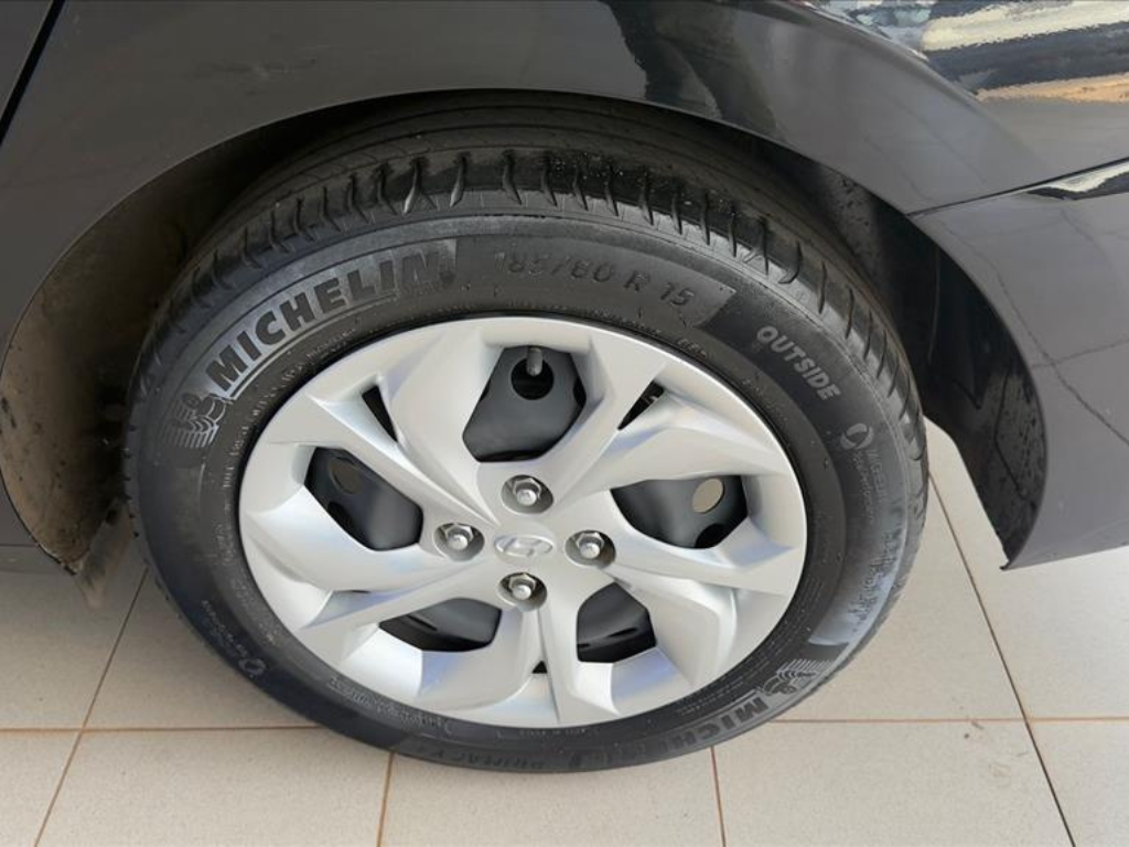 HB20S 1.0 12V FLEX COMFORT MANUAL8