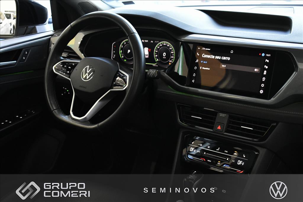 TAOS 1.4 250 TSI TOTAL FLEX HIGHLINE AUTOMÁTICO17