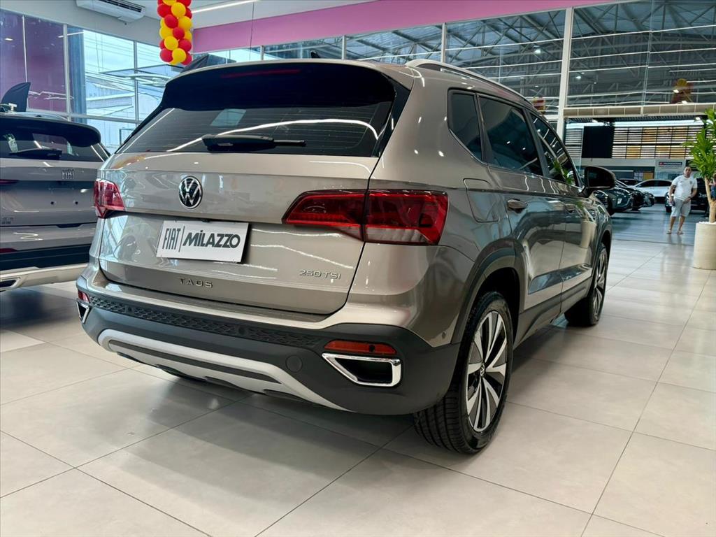 TAOS 1.4 250 TSI TOTAL FLEX HIGHLINE AUTOMÁTICO3
