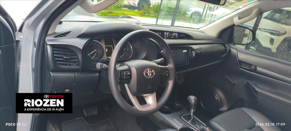 HILUX 2.8 D-4D TURBO DIESEL CS 4X4 AUTOMÁTICO5