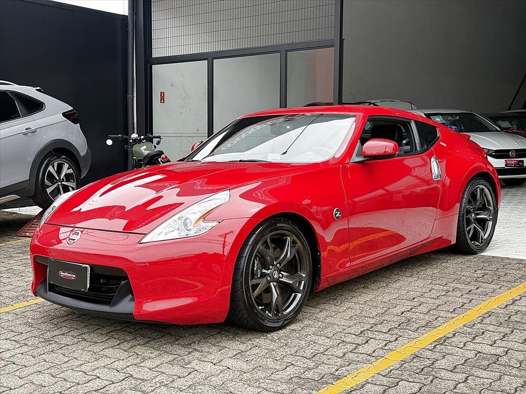 Nissan 370Z - 3.7 COUPÉ V6 24V GASOLINA 2P AUTOMÁTICO