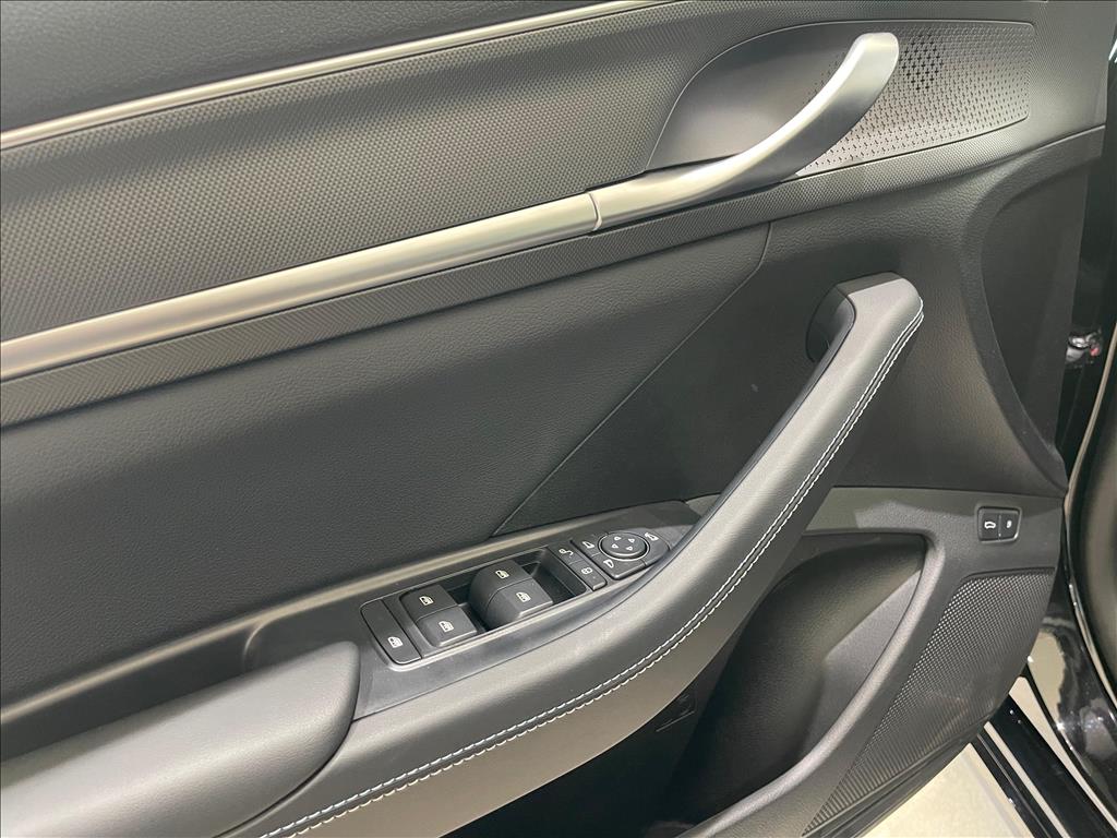 KING 1.5 DM-I PHEV GS AUTOMÁTICO
