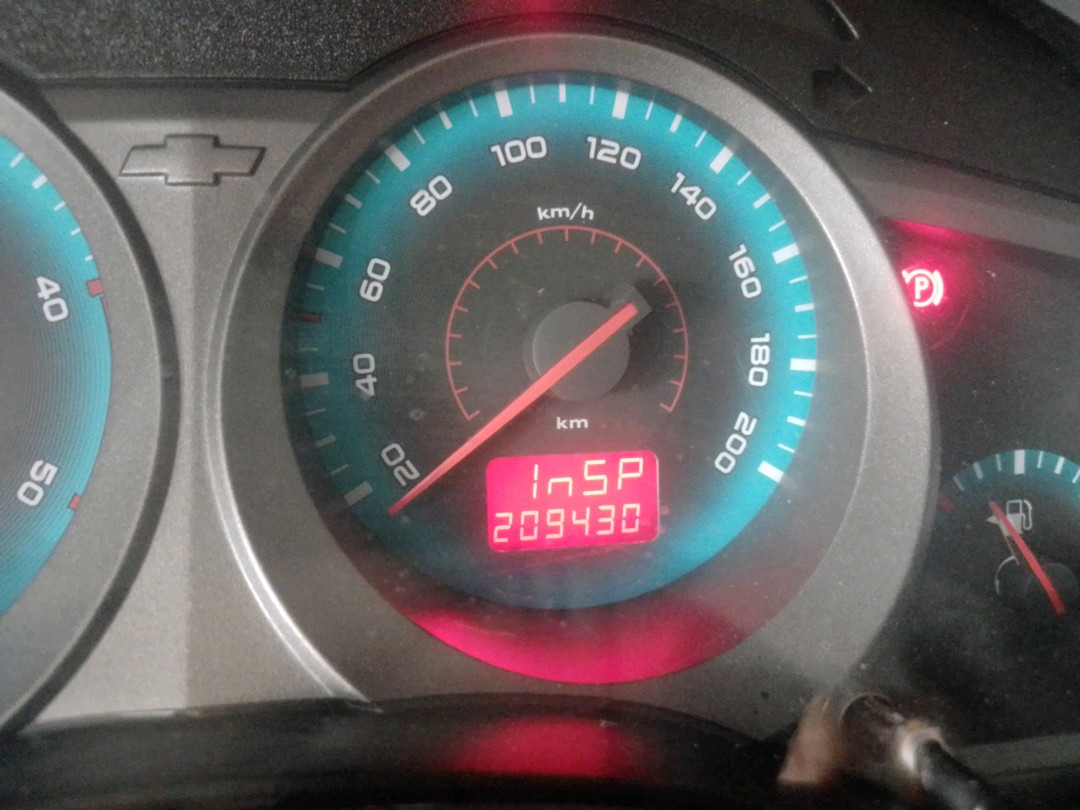 GM - Chevrolet-S10-2.8 EXECUTIVE 4X4 CD 12V TURBO ELECTRONIC INTERCOOLER DIESEL 4P MANUAL