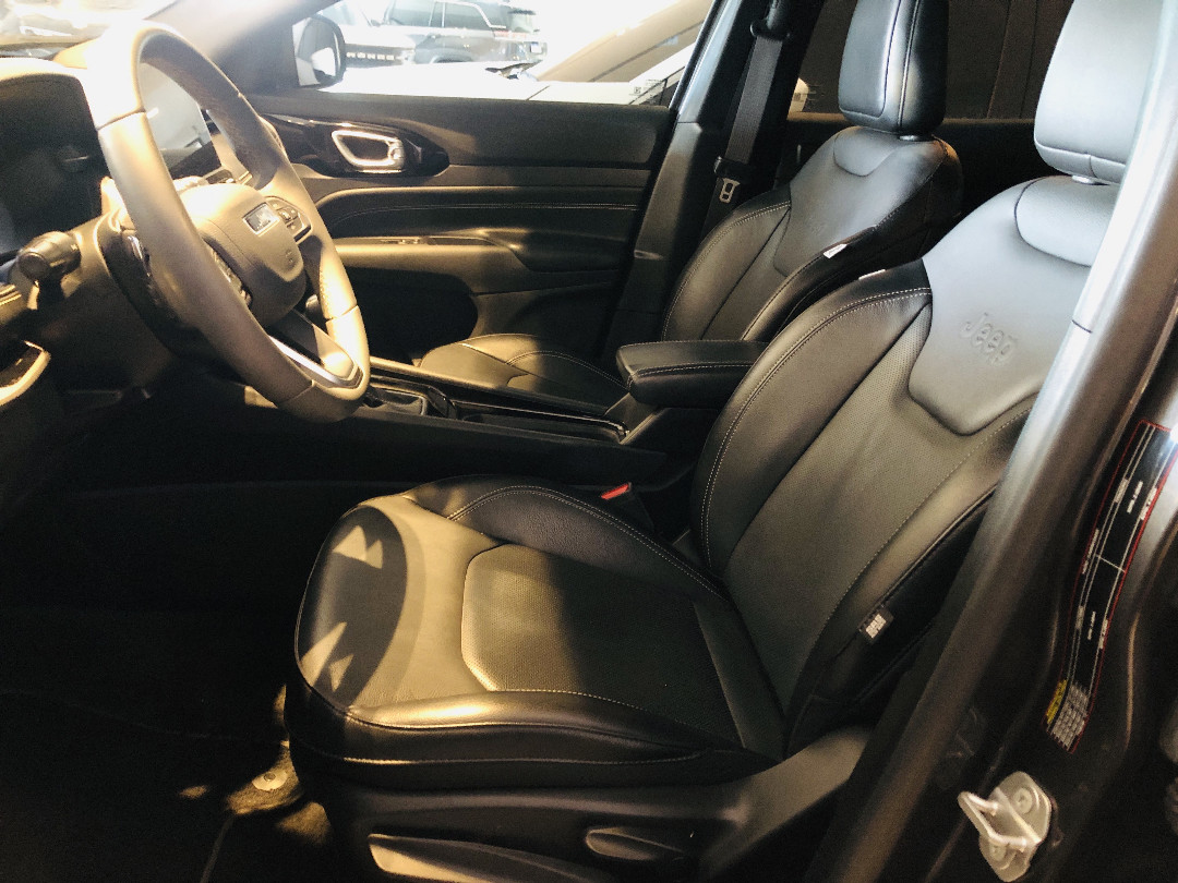 COMPASS 1.3 T270 TURBO FLEX LONGITUDE AT6