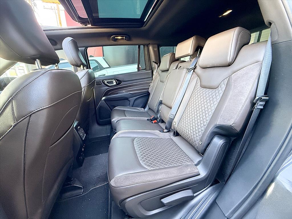 Jeep Commander - 1.3 T270 TURBO FLEX OVERLAND AT6