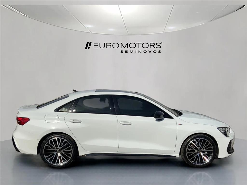 Audi-A3-2.0 40 TFSI GASOLINA SEDAN PERFORMANCE BLACK S-TRONIC