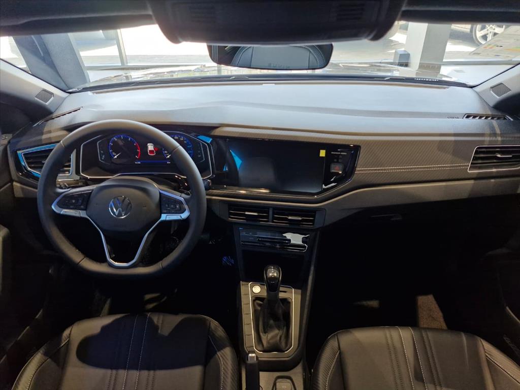 NIVUS 1.0 200 TSI TOTAL FLEX HIGHLINE AUTOMÁTICO10