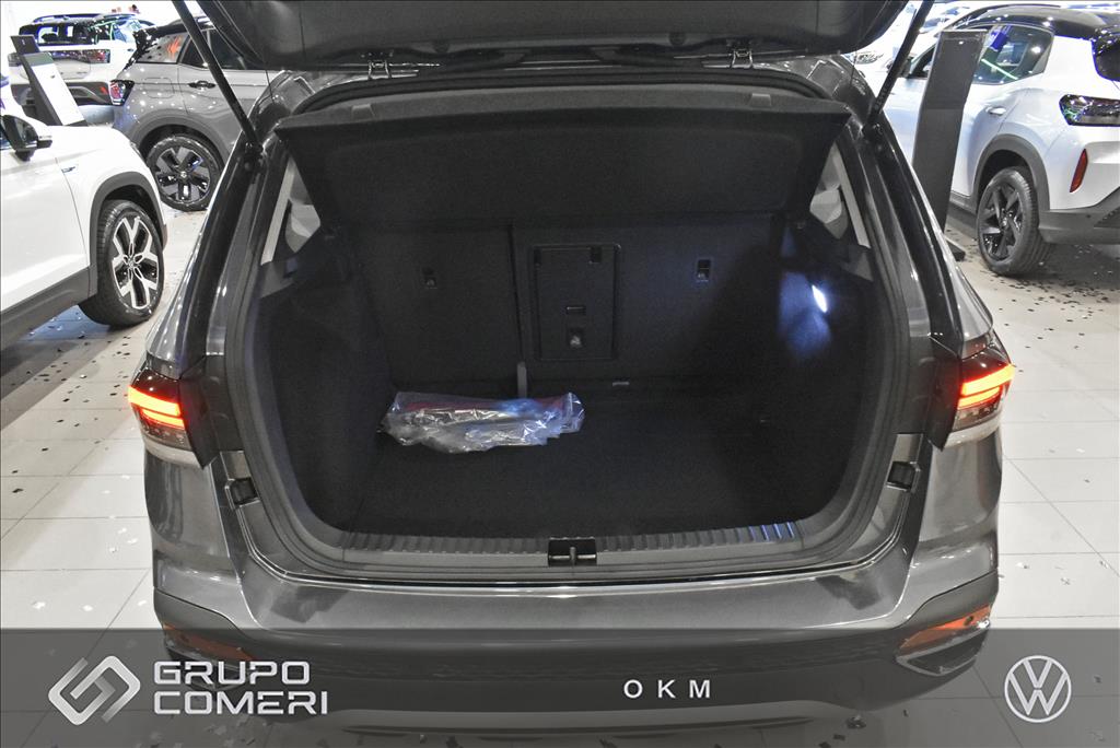 TAOS 1.4 250 TSI TOTAL FLEX COMFORTLINE AUTOMÁTICO19