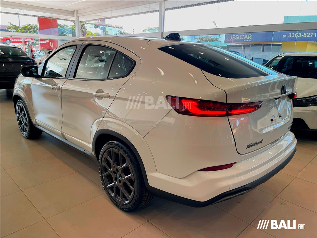 FASTBACK 1.0 TURBO 200 HYBRID IMPETUS CVT