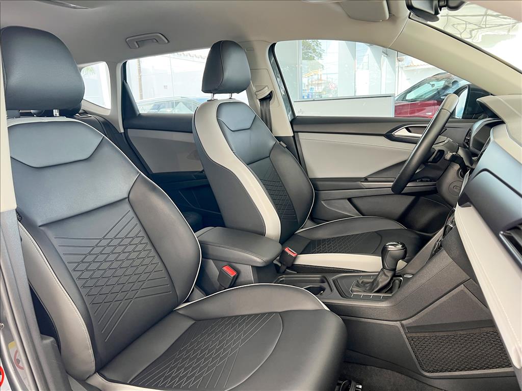 TAOS 1.4 250 TSI TOTAL FLEX COMFORTLINE AUTOMÁTICO