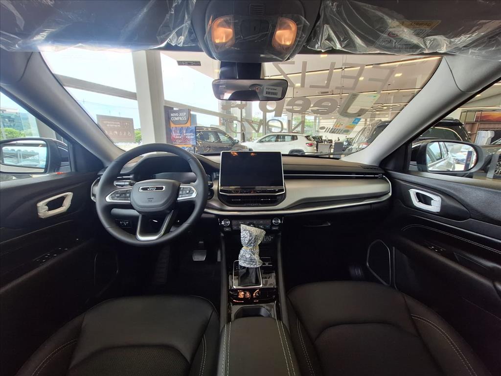 COMPASS 1.3 T270 TURBO FLEX LONGITUDE AT68