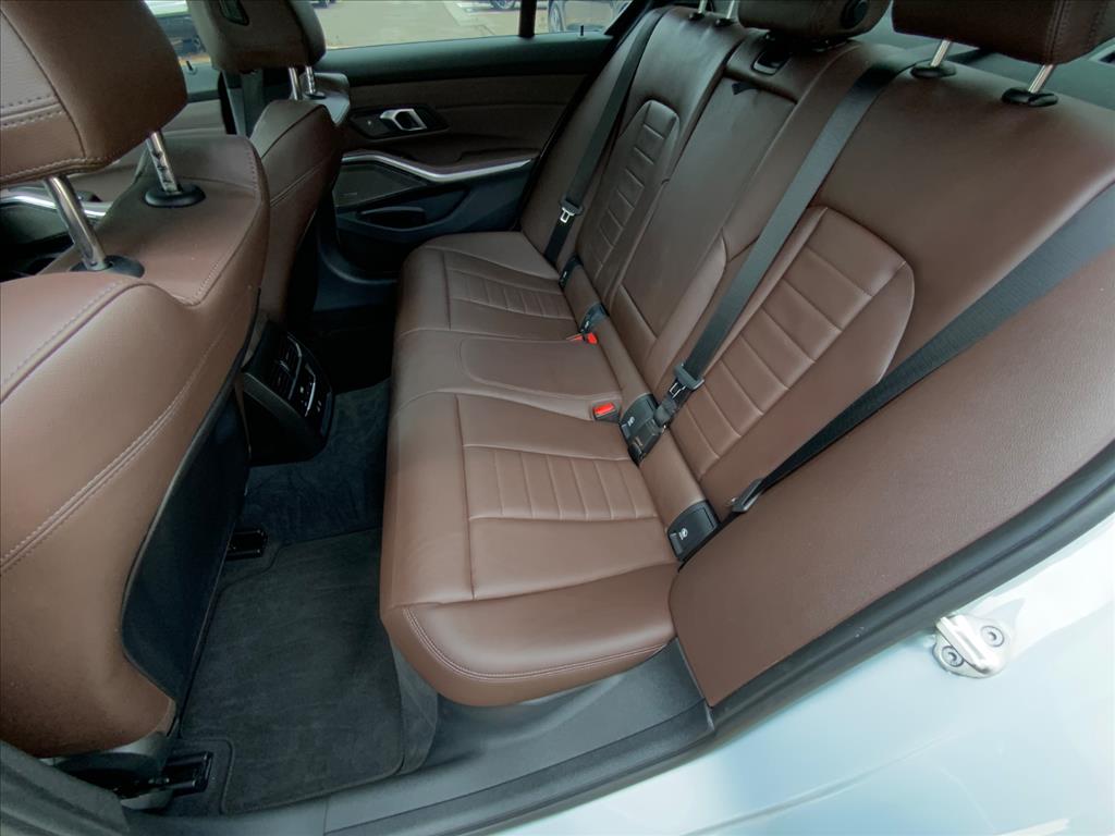 BMW-320i-2.0 16V TURBO FLEX M SPORT AUTOMÁTICO