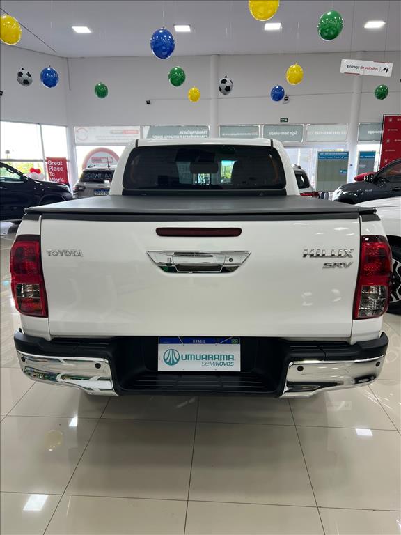 HILUX 2.8 D-4D TURBO DIESEL CD SRV 4X4 AUTOMÁTICO5