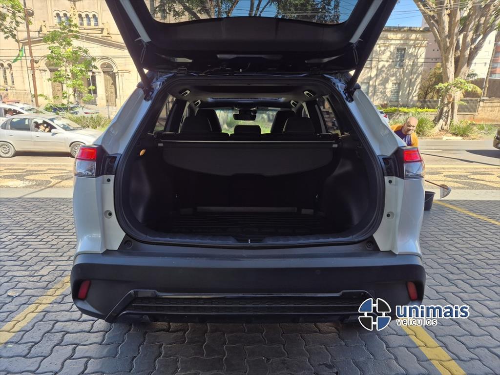 TOYOTA COROLLA CROSS 2.0 VVT-IE FLEX GR-SPORT DIRECT SHIFT — foto 16