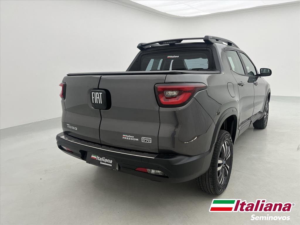 TORO 1.3 TURBO 270 FLEX FREEDOM AT64