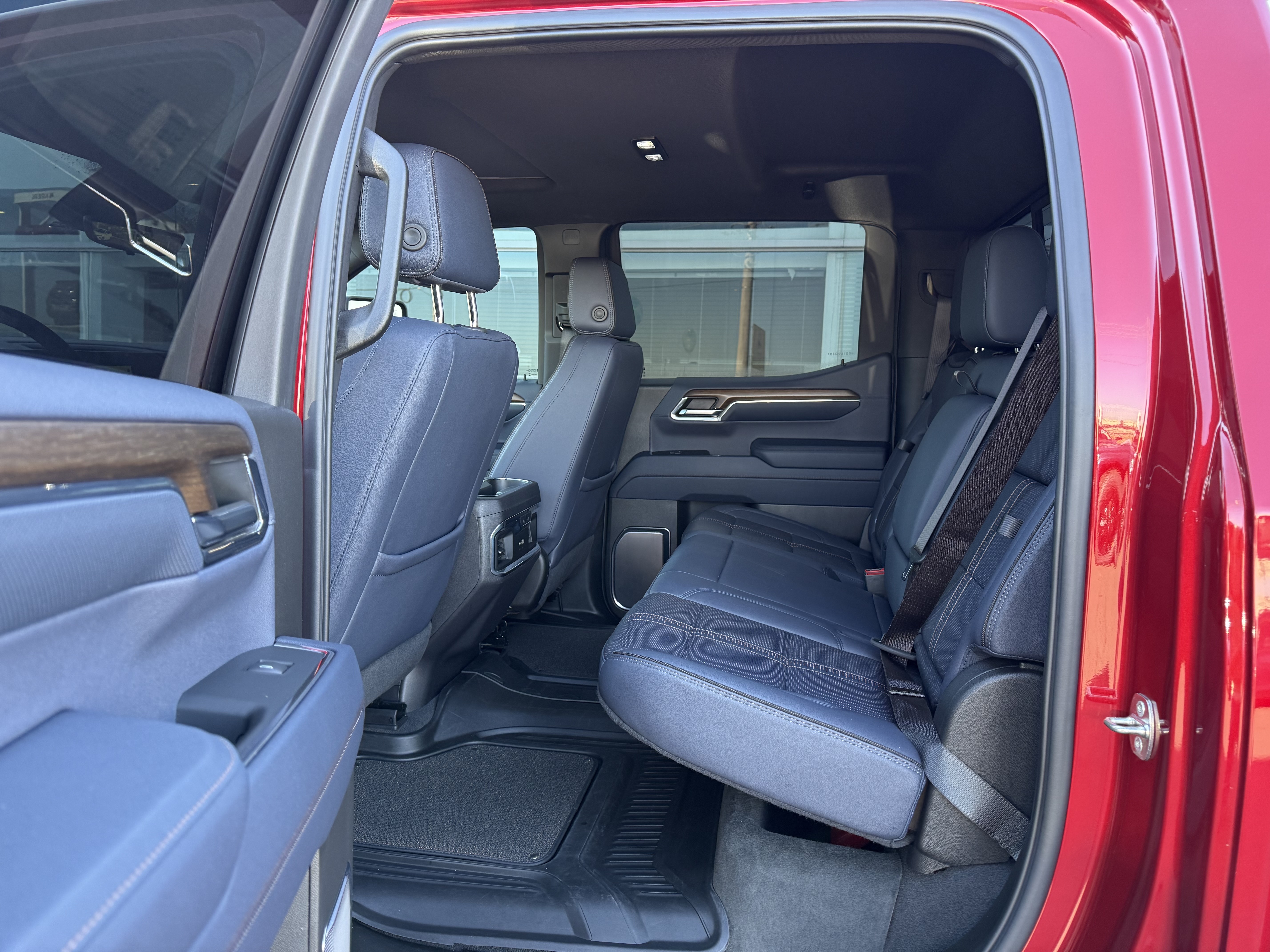 SILVERADO 5.3 V8 GASOLINA 1500 HIGH COUNTRY 4X4 AUTOMÁTICO8