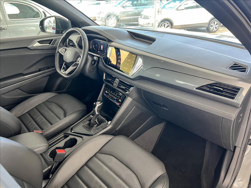 TAOS 1.4 250 TSI TOTAL FLEX HIGHLINE AUTOMÁTICO13