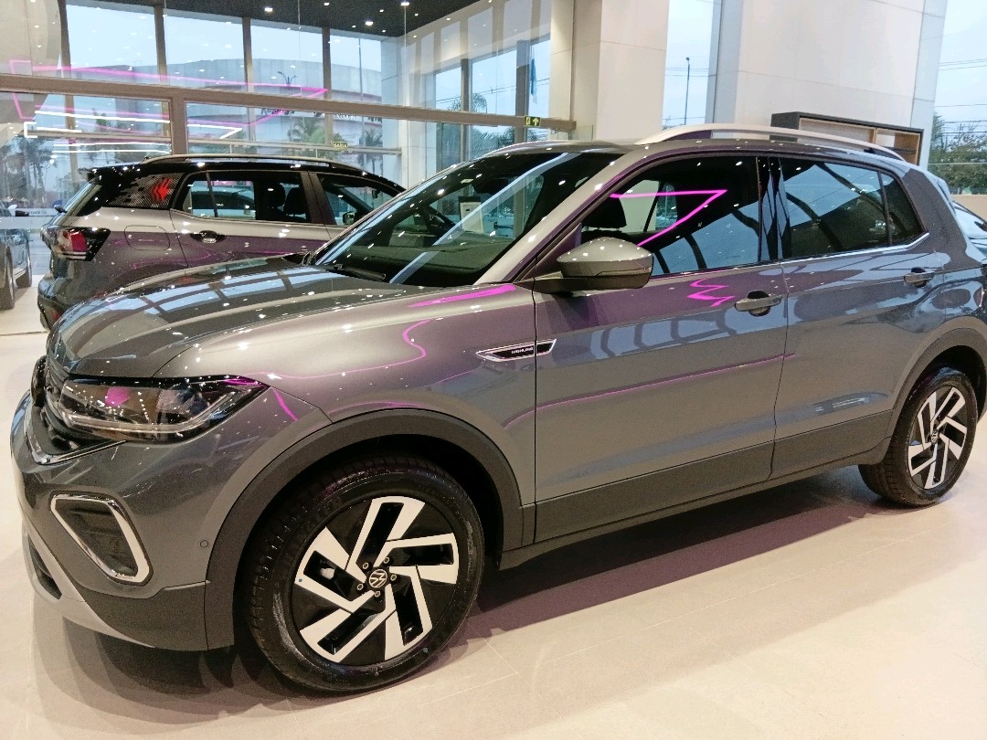 T-CROSS 1.4 250 TSI TOTAL FLEX HIGHLINE AUTOMÁTICO1