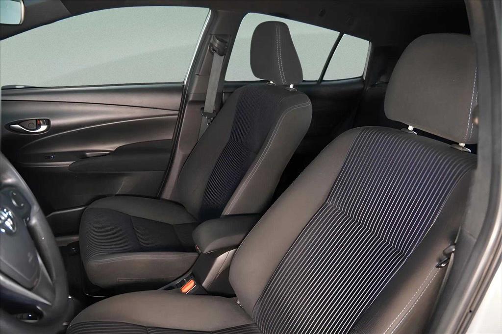 YARIS 1.3 16V FLEX XL LIVE MULTIDRIVE11