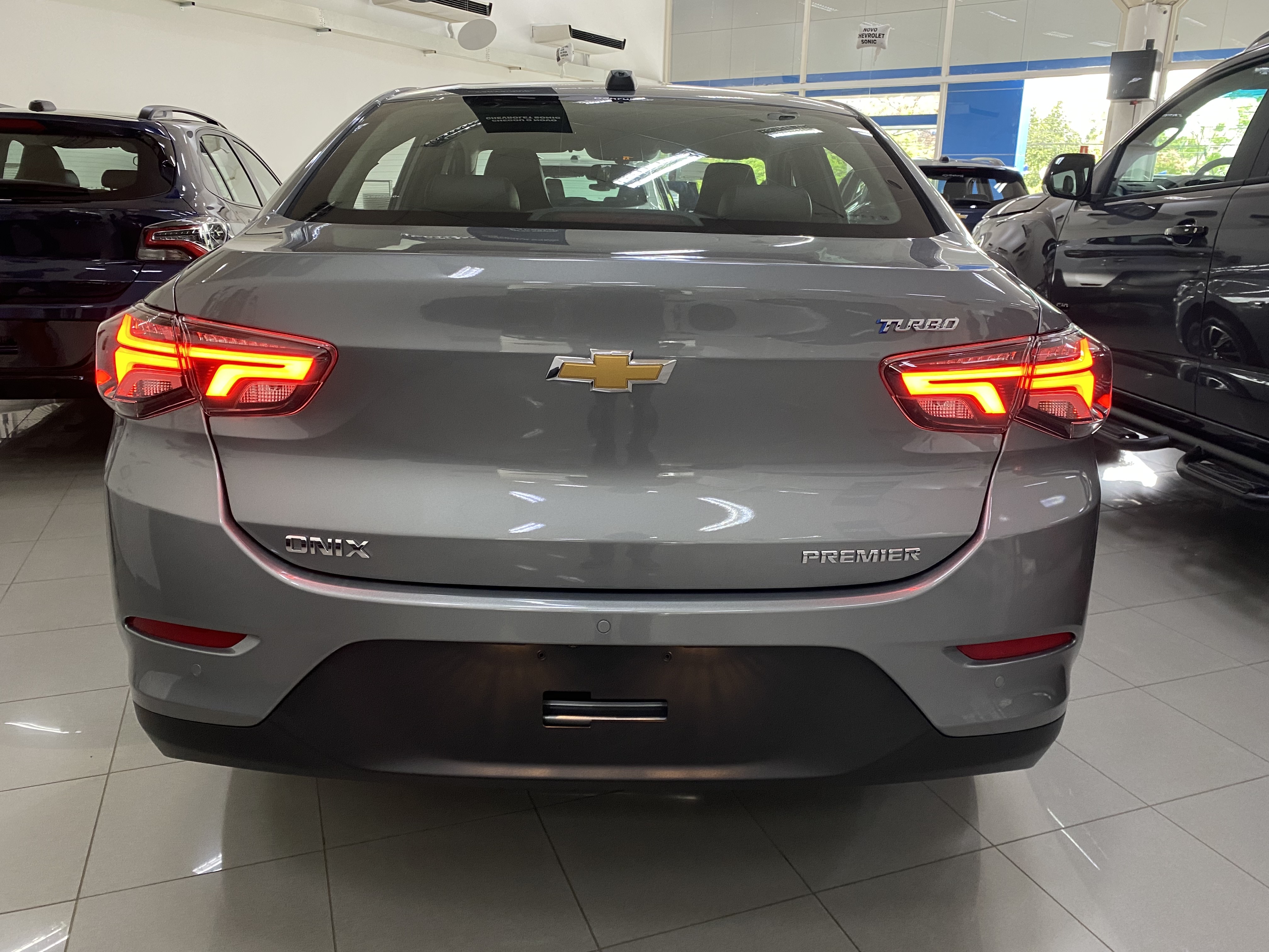 ONIX 1.0 TURBO FLEX PREMIER AUTOMÁTICO6