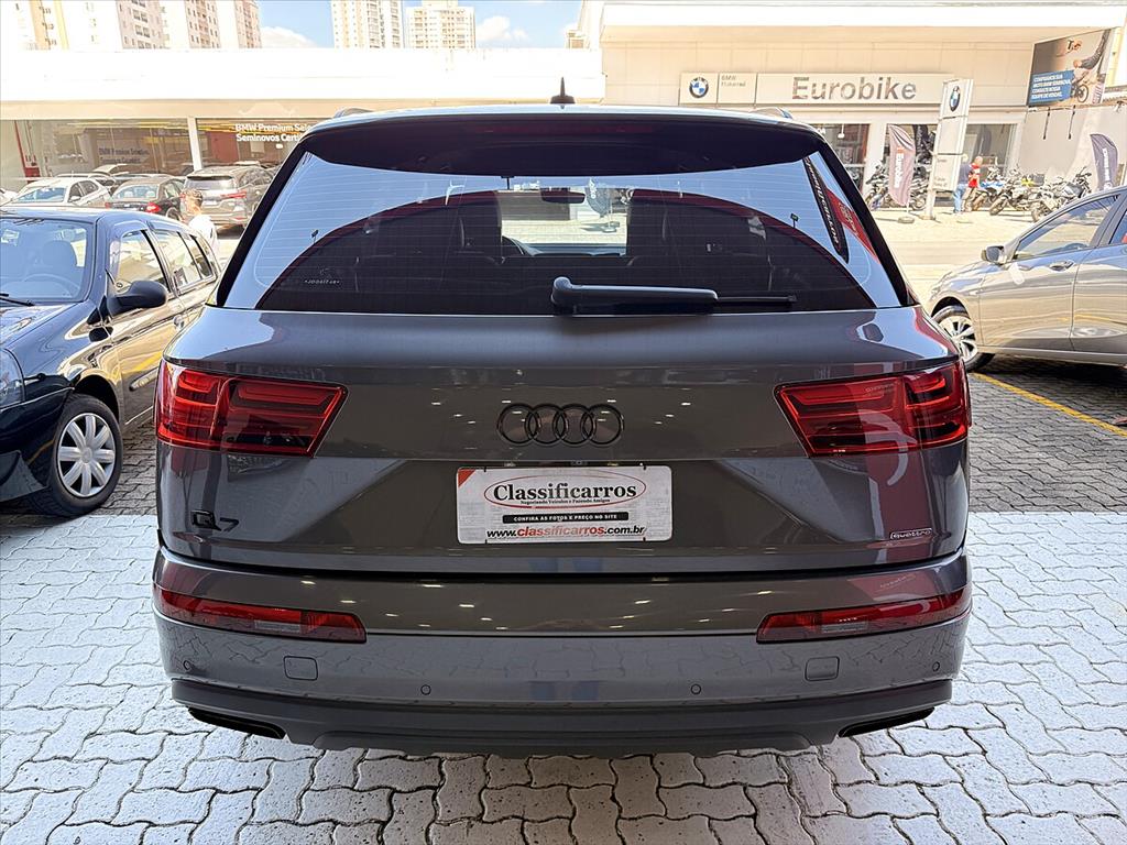 Audi Q7 - 3.0 TDI AMBITION V6 24V DIESEL 4P TIPTRONIC