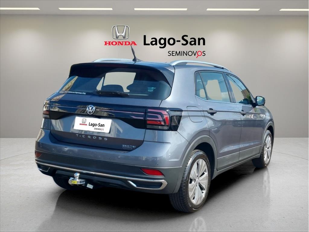 T-CROSS 1.4 250 TSI TOTAL FLEX HIGHLINE AUTOMÁTICO2