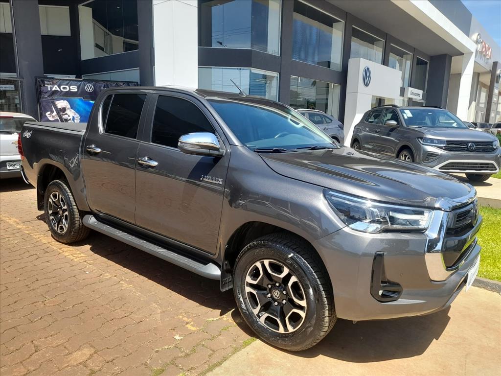 HILUX 2.8 D-4D TURBO DIESEL CD SRX 4X4 AUTOMÁTICO1