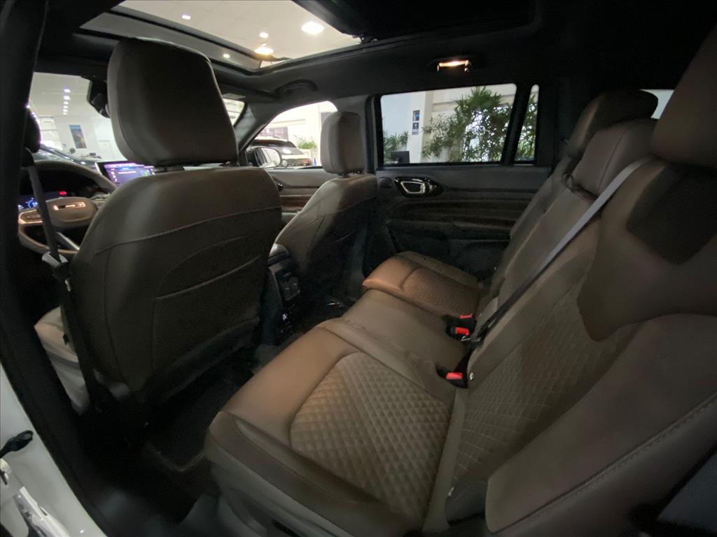 COMMANDER 1.3 T270 TURBO FLEX OVERLAND AT611