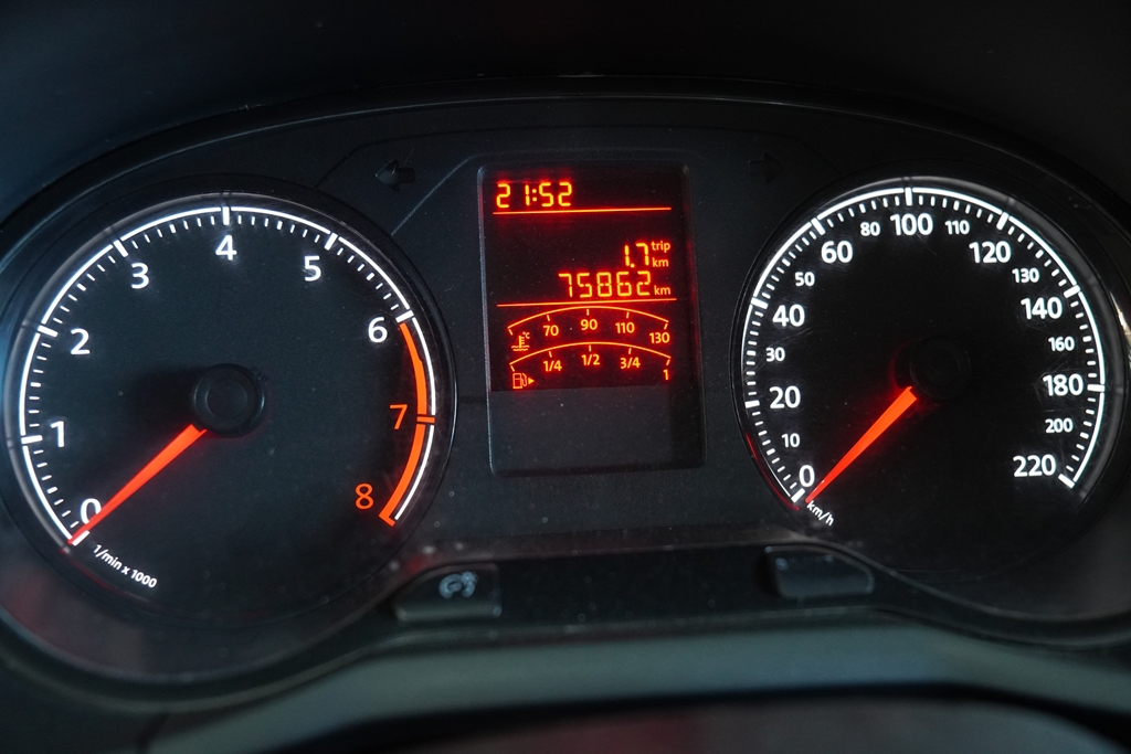 VOYAGE 1.0 12V MPI TOTALFLEX 4P MANUAL11