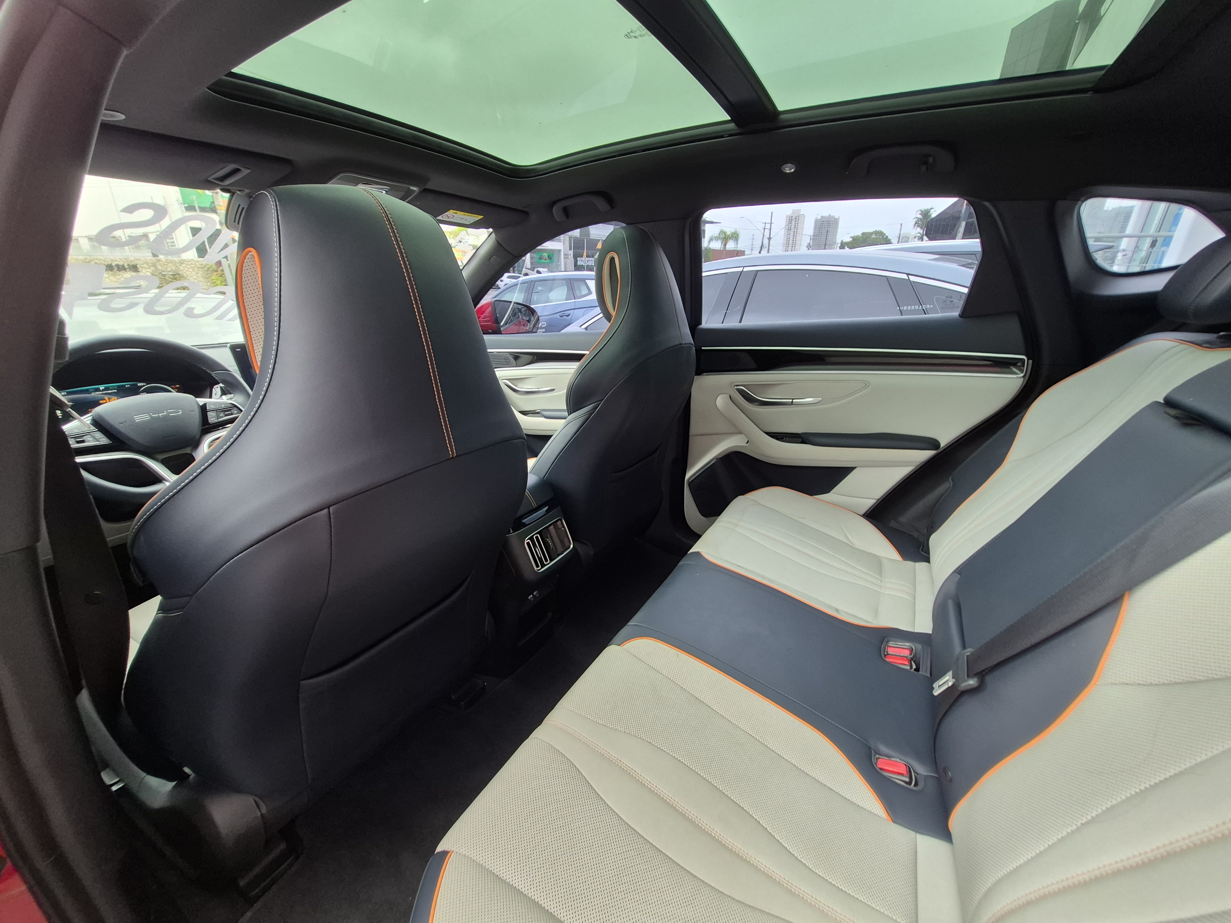 Foto ilustrativa do carro