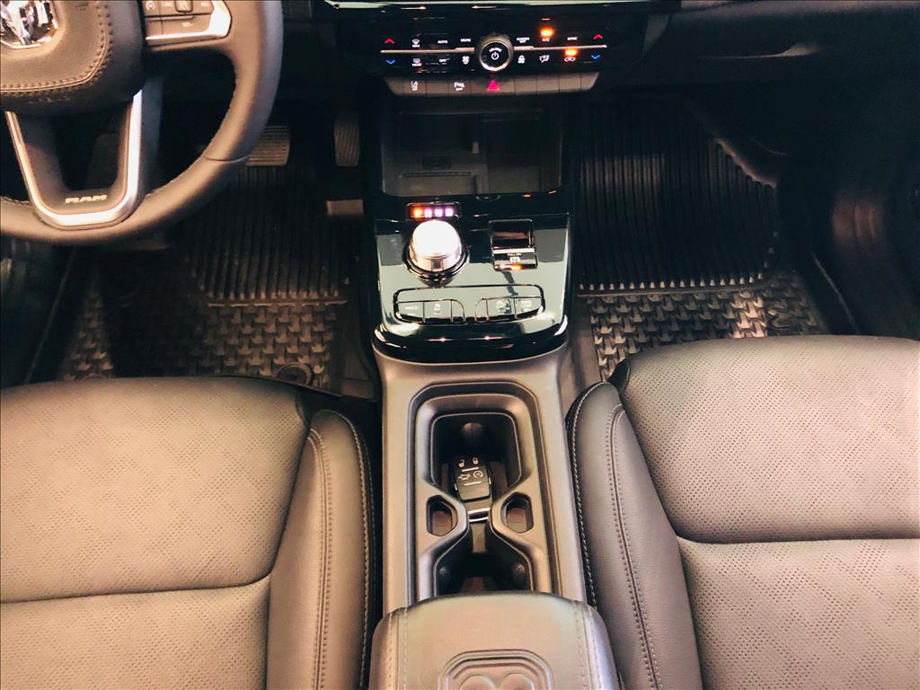 RAMPAGE 2.0 TURBO DIESEL REBEL 4X4 AUTOMÁTICO12