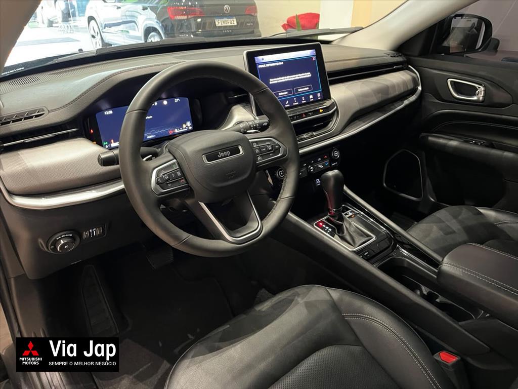 Jeep-COMPASS-1.3 T270 TURBO FLEX LONGITUDE AT6