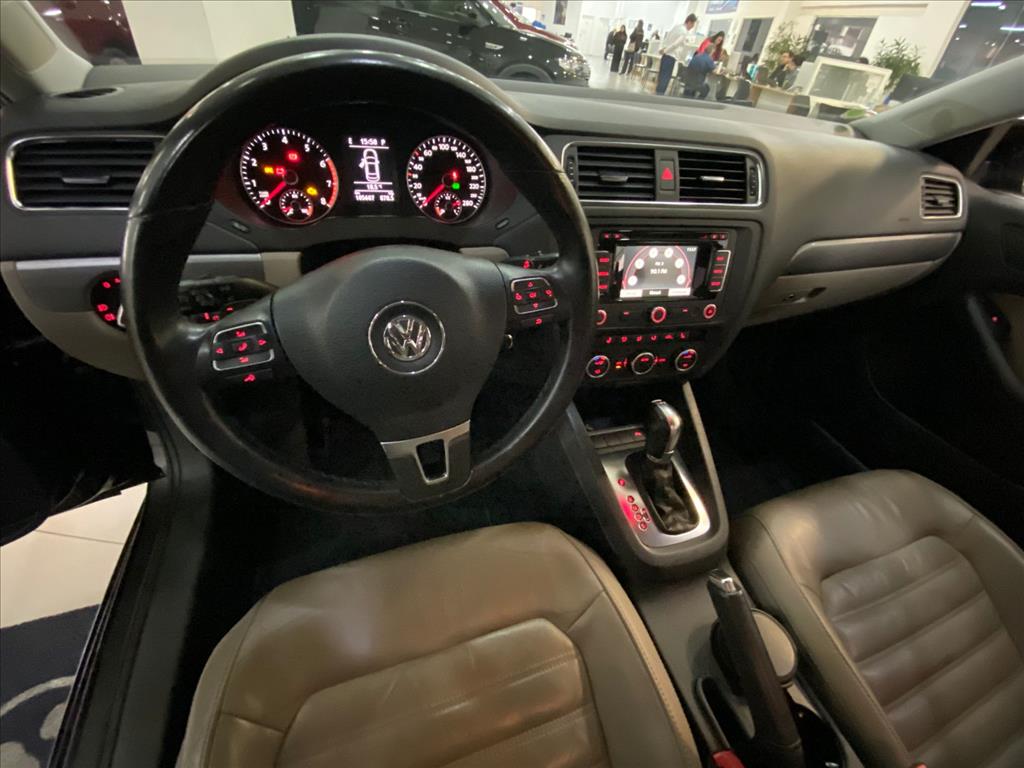 JETTA 2.0 TSI HIGHLINE 200CV GASOLINA 4P TIPTRONIC